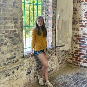 Meet your Posher, Meredith